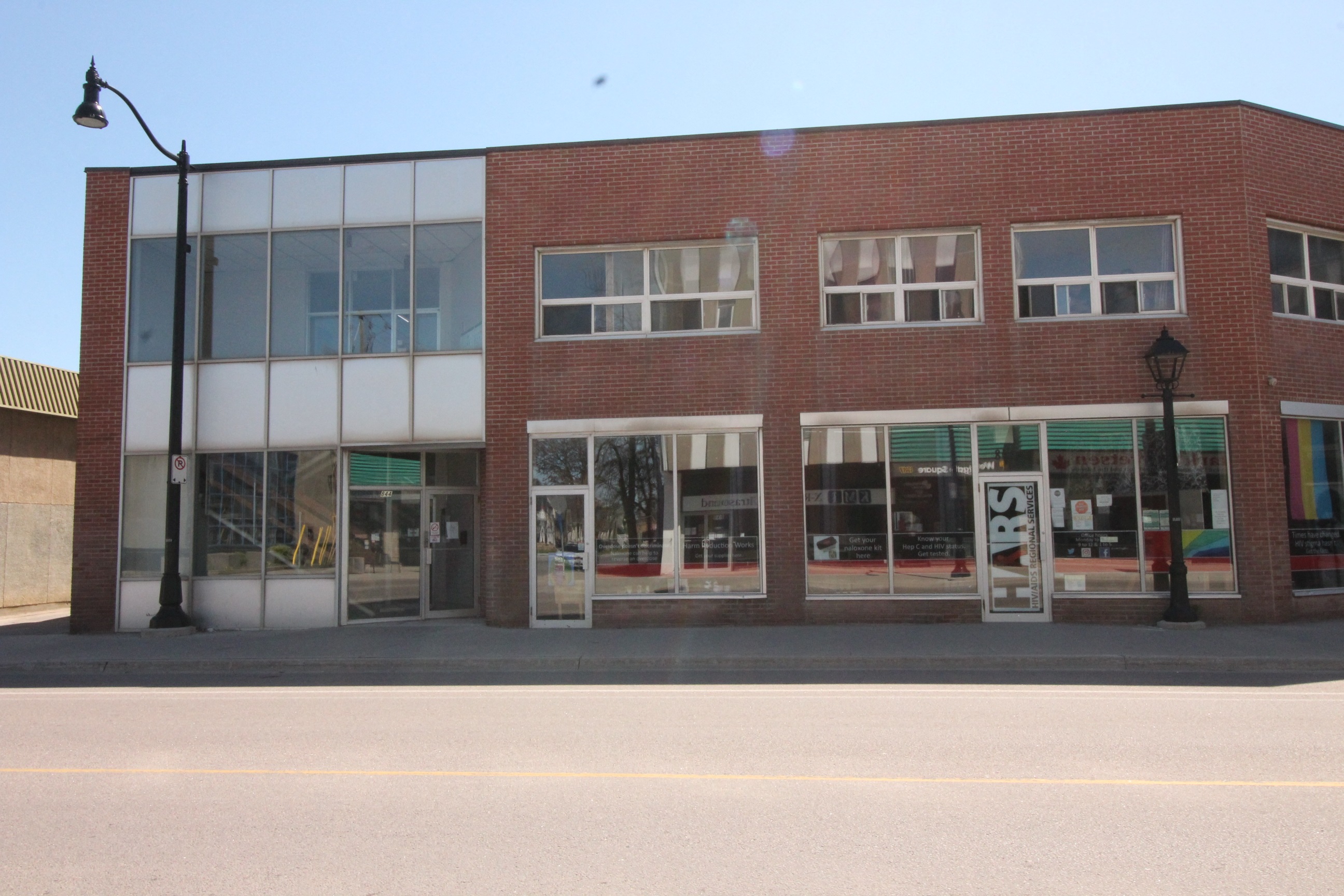 844 Princess Street - Exterior
